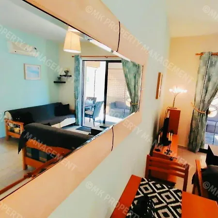 Apartman Oroklini Hills