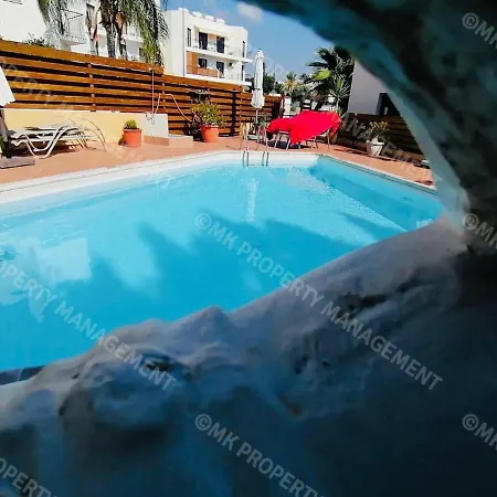 Apartman Oroklini Hills